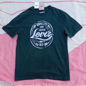 Levis T Shirt Size Medium